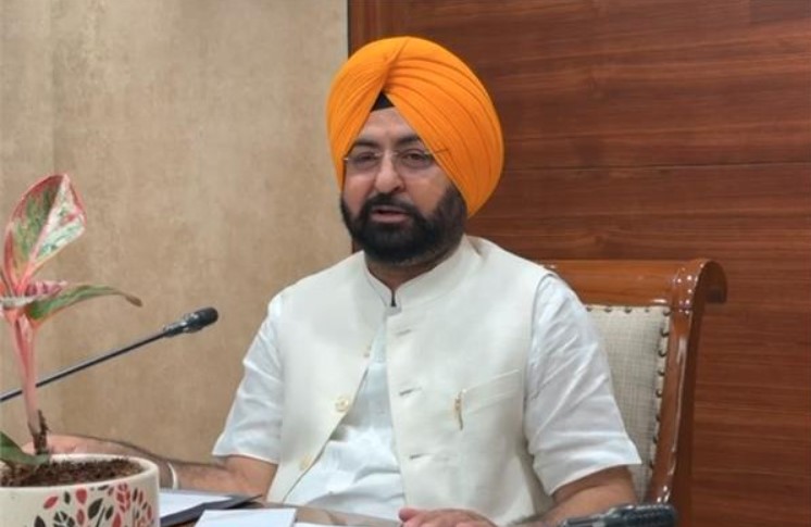 ਆਫ਼ਤ ਦੇ ਸਮੇਂ ਵੀ ਪ੍ਰਧਾਨ ਮੰਤਰੀ ਨੂੰ ਆਇਆ ਮਜ਼ਾਕ, ਪੰਜਾਬ ਦੀ ਆਵਾਜ਼ ਨੂੰ ਦਬਾਉਣ ਦਾ ਦੋਸ਼ – ਮੰਤਰੀ ਹਰਦੀਪ ਸਿੰਘ ਮੁੰਡੀਆਂ ਦਾ ਵੱਡਾ ਬਿਆਨ…