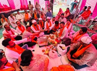 ਜਲੰਧਰ: ਸ਼੍ਰੀ ਸੋਢਲ ਸੁਧਾਰ ਸਭਾ ਵੱਲੋਂ ਸੋਢਲ ਮੇਲੇ ‘ਤੇ ਹਵਨ ਯੱਗ ਦਾ ਵਿਸ਼ਾਲ ਆਯੋਜਨ, ਖੇਤੀ ਤੇ 14 ਰੋਟੀਆਂ ਚੜ੍ਹਾਉਣ ਦੀ ਰਸਮ ਪੂਰੀ…